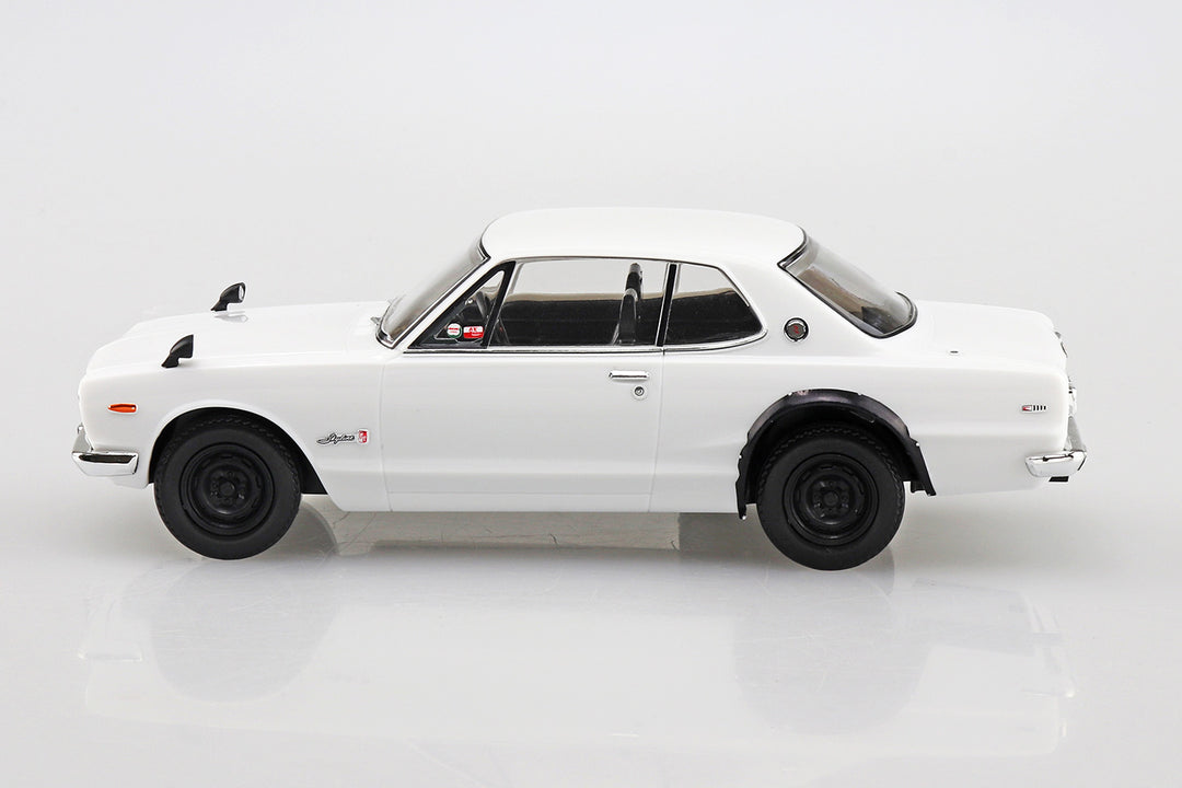 1/32 楽プラ スナップキット ニッサン C10 スカイライン 2000GT-R(ホワイト)