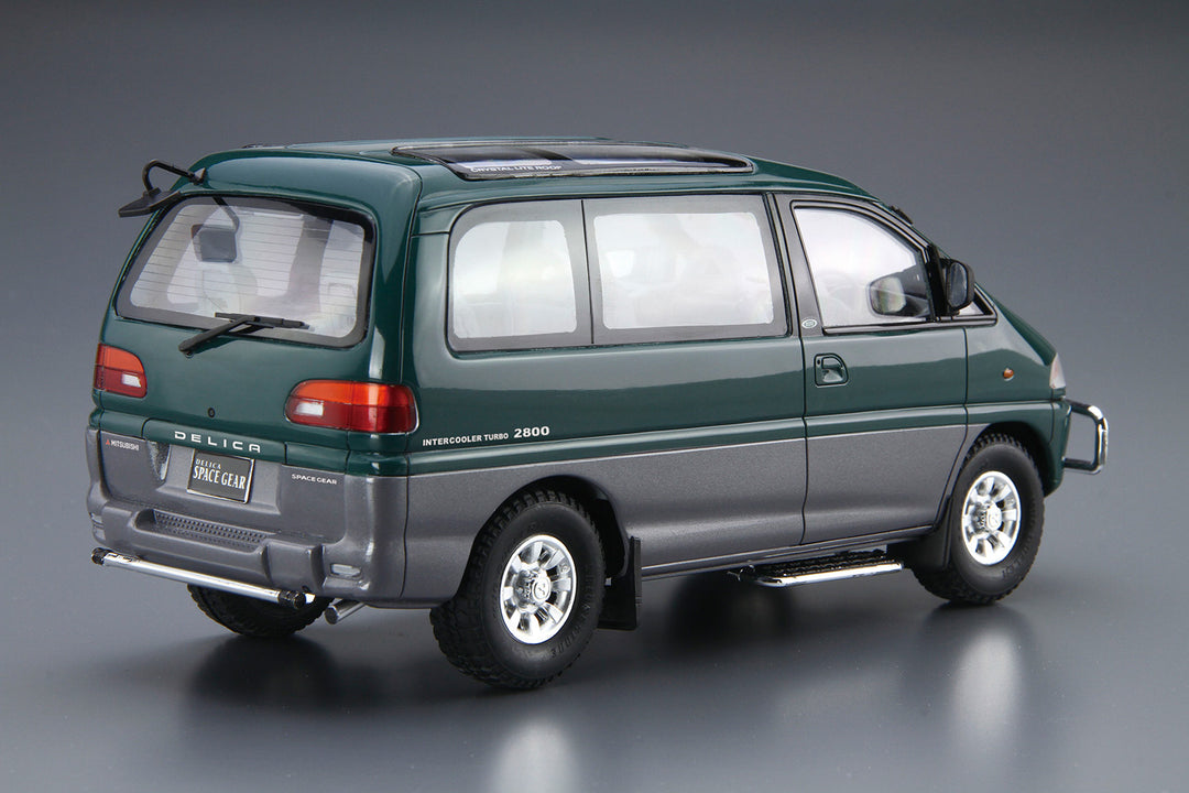 1/24 ザ・モデルカー ミツビシ PE8W デリカスペースギア '96