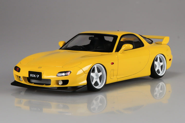 1/24 ザ・チューンドカー FD3S RX-7 ‘02 エアサスカスタム（マツダ）