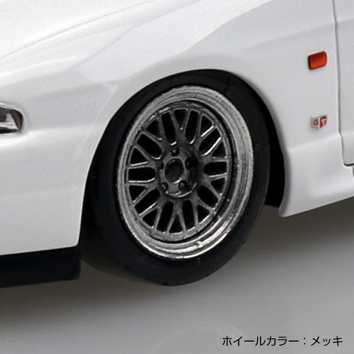 1/32 楽プラ スナップキット ニッサン R33スカイラインGT-R カスタムホイール（ホワイト）