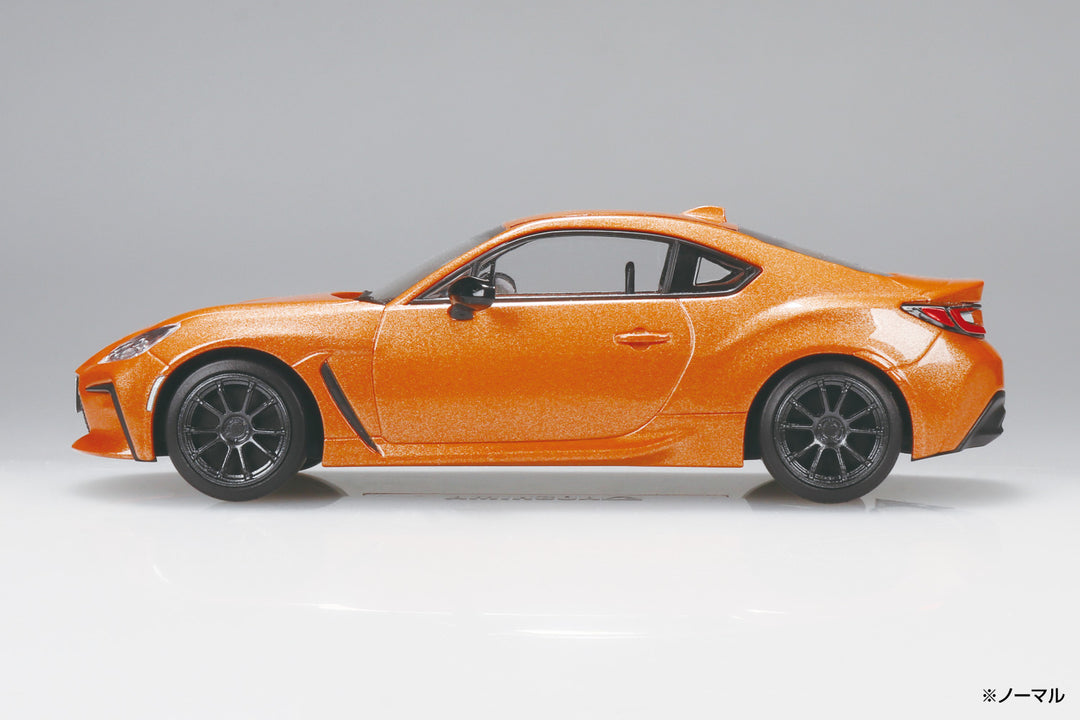 1/32 楽プラ スナップキット トヨタ GR86 2021 カスタムホイール（フレイムオレンジ）