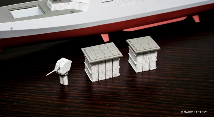 【セール商品】 1/350 中国人民解放軍海軍 055型 駆逐艦 (8 in 1)