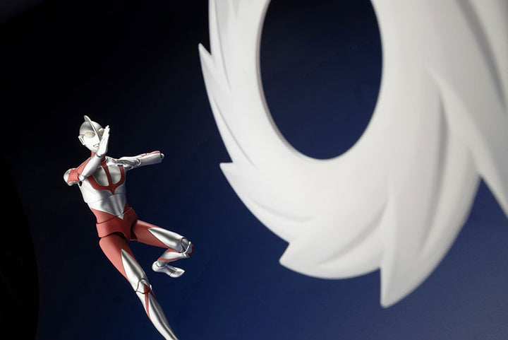 ウルトラマン