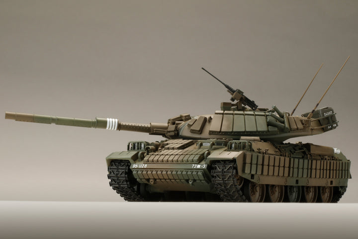 1/35 HJモデルキットシリーズ 74式戦車改リアクティブアーマー【バトルオーバー北海道Ver.】