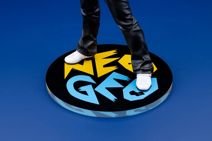 草薙 京 THE KING OF FIGHTERS '98 Ver. 1/8スケール