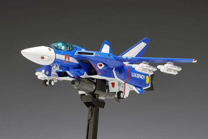 VF-1J バルキリー ［ファイター］マルチプレックス 1/100スケール