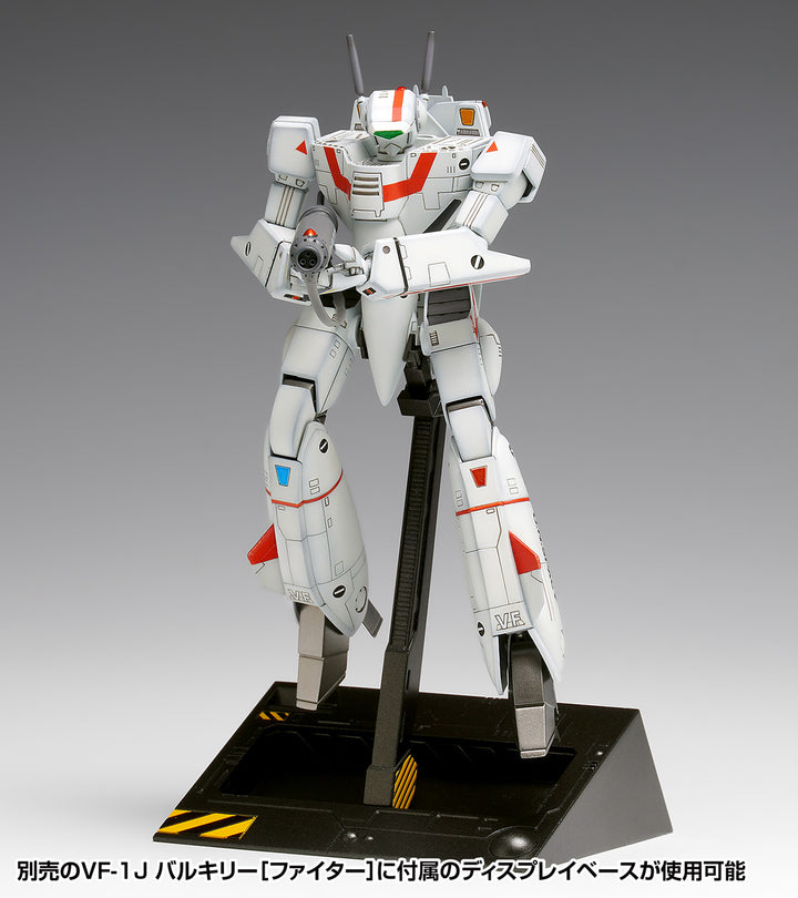 VF-1J バルキリー ［バトロイド］マルチプレックス 1/100スケール