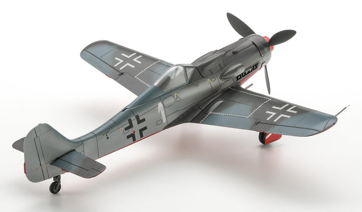1/72 フォッケウルフ Fw190D-9 “第44戦闘団"