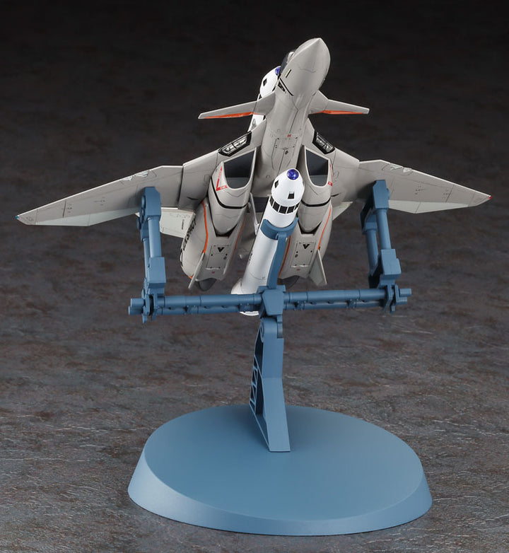 VF-11B サンダーボルト w/ロケットブースター “マクロスプラス"  1/72スケール