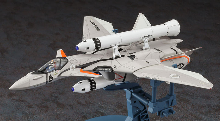 VF-11B サンダーボルト w/ロケットブースター “マクロスプラス"  1/72スケール
