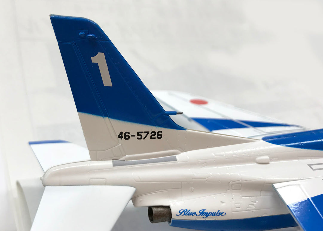 1/72 プラチナコレクション No.1 T-4ブルーインパルス 1番機