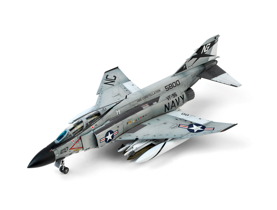 1/72 凄！ アメリカ海軍 F-4JファントムⅡ “ショータイム100”