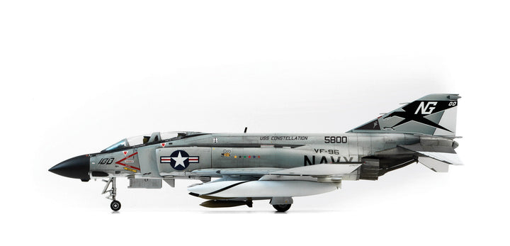 1/72 凄！ アメリカ海軍 F-4JファントムⅡ “ショータイム100”