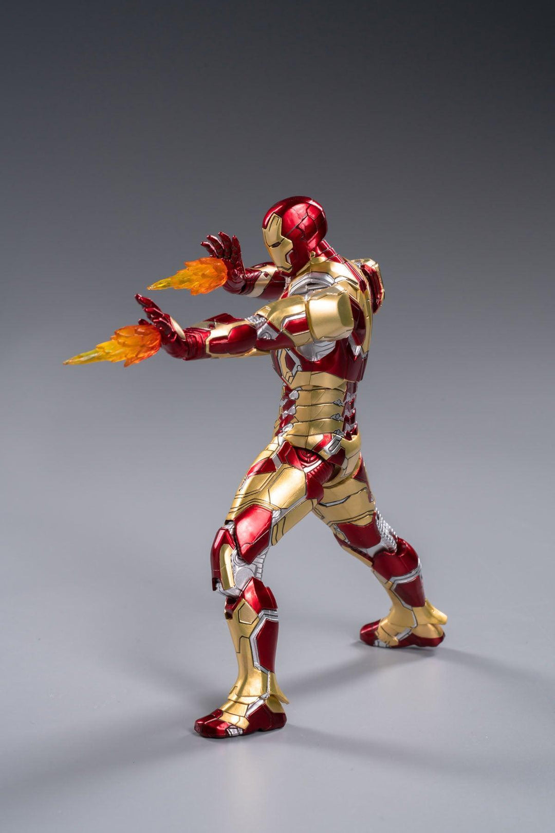 Infinity Action Xシリーズ アイアンマン MK42