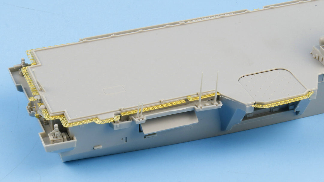 1/700 海上自衛隊 護衛艦 DDH-184 かが 2024（STOVL戦闘機搭載 第1次改装時） エッチングパーツ付き