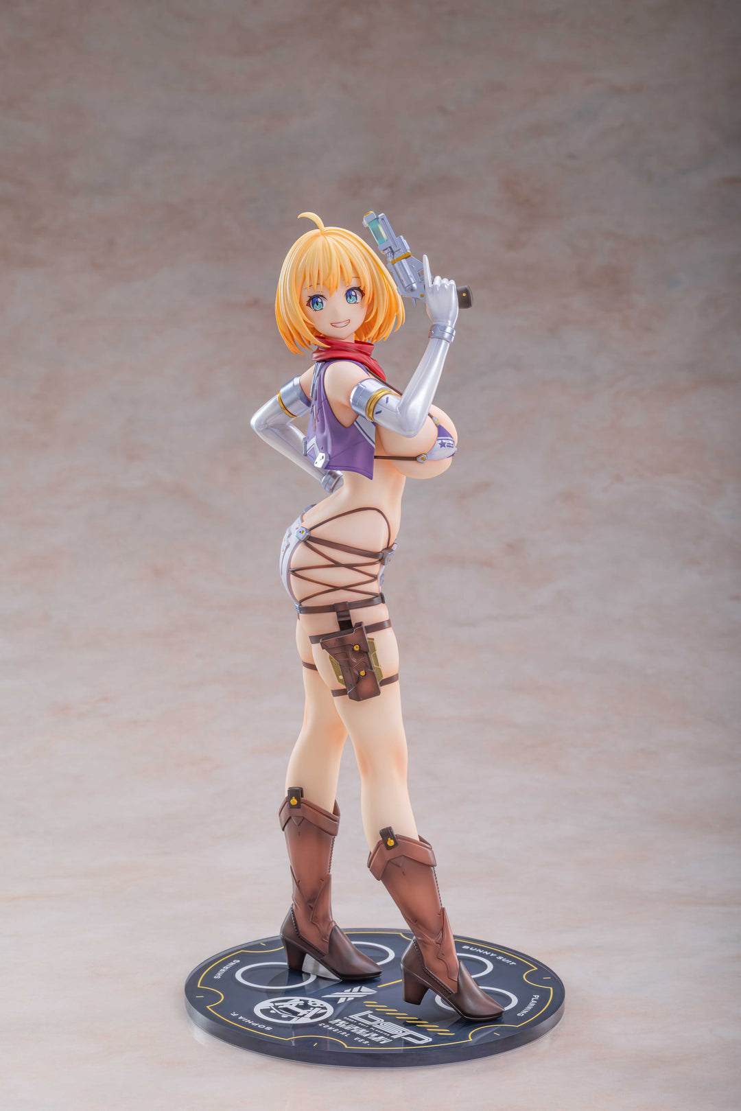 ソフィア・F・シャーリング カウガール Ver. 1/6スケール