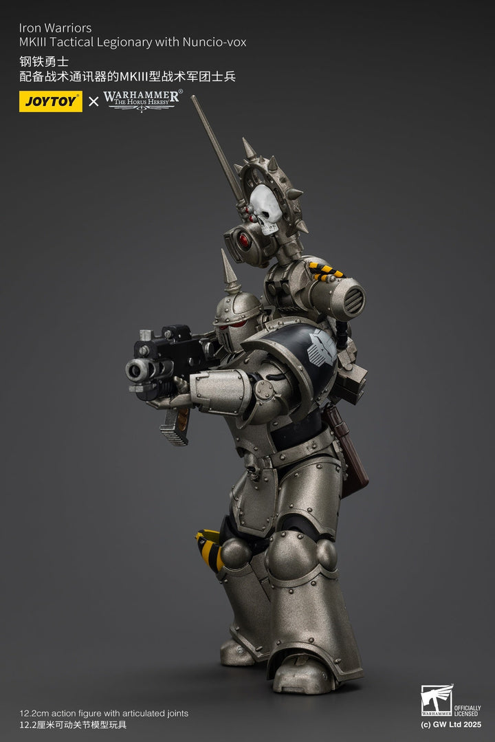 アイアン・ウォリアーズ MKIII タクティカル・レギオネア（通信装置ヌンシオ・ボックス装備） 1/18スケール