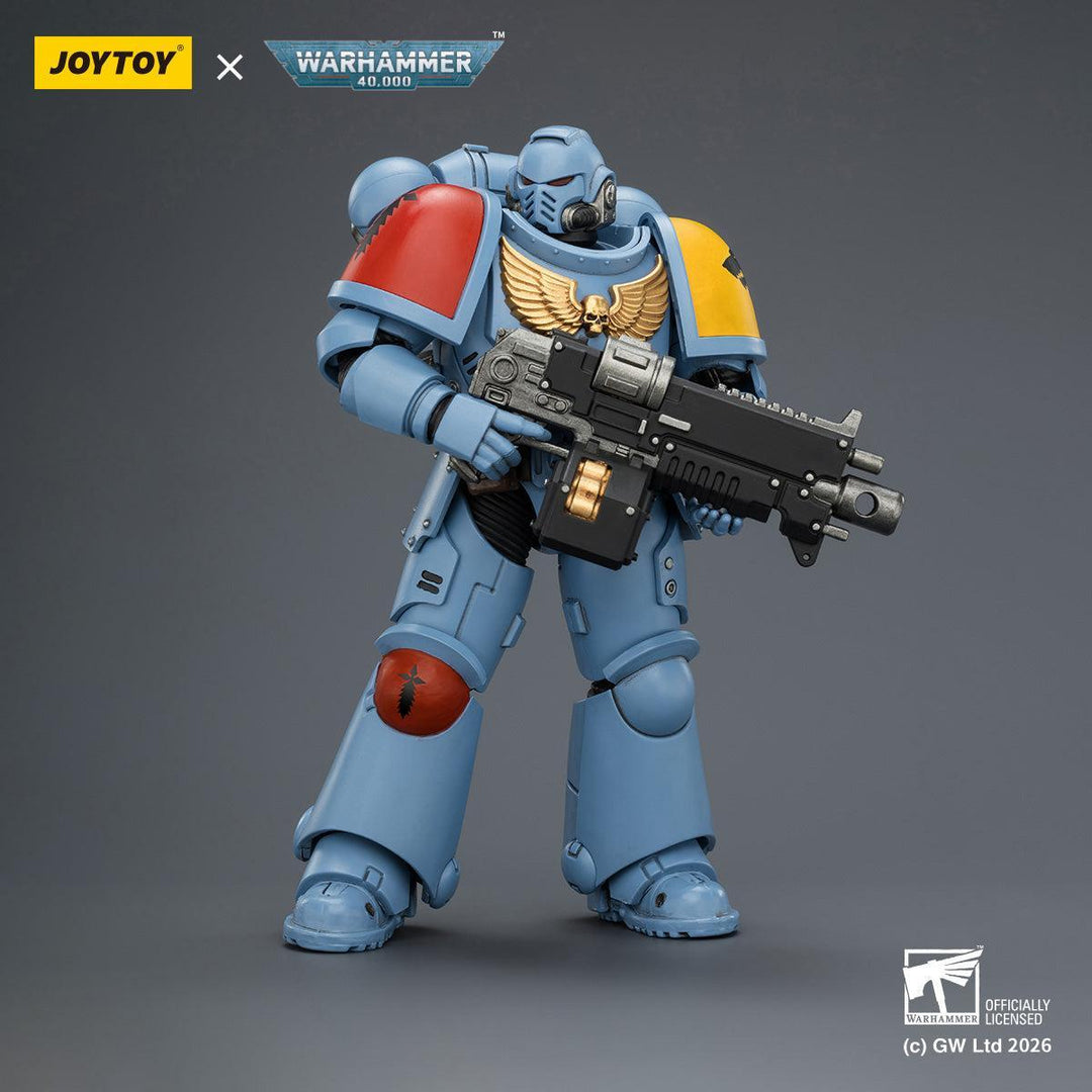 スペースウルフ インターセッサー（ボルトライフル・ボルターピストル・チェーンソード装備） 1/18スケール