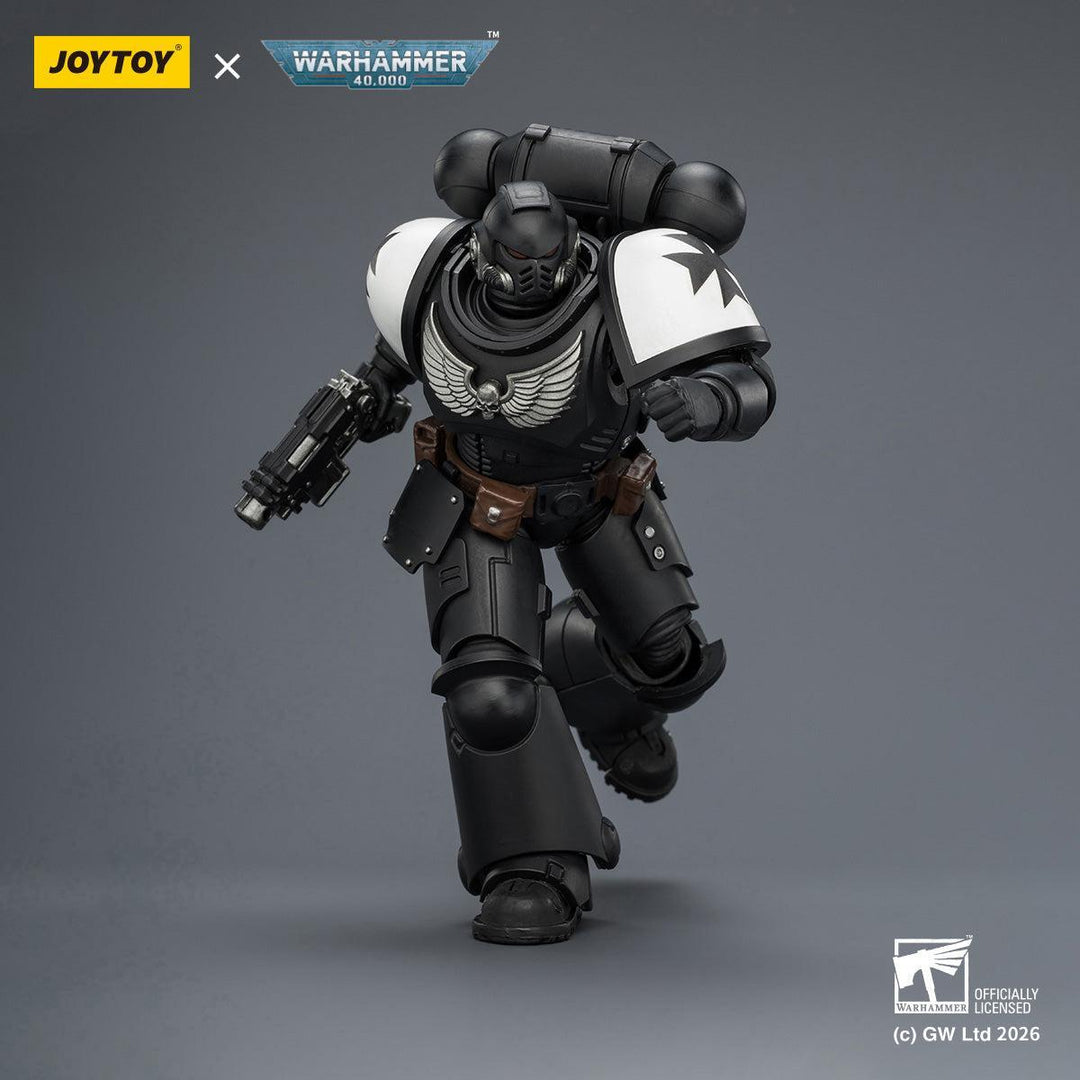 ブラックテンプラー インターセッサー（ボルトライフル・ボルターピストル・チェーンソード装備） 1/18スケール