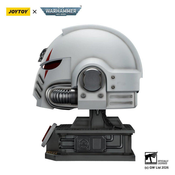 ホワイトスカー MkX ヘルメット＆ディスプレイスタンド 1/1スケール