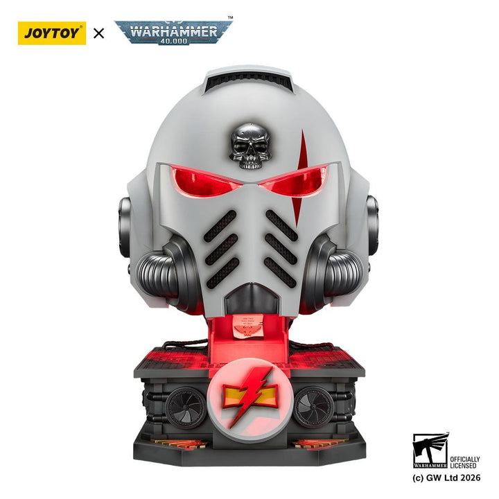ホワイトスカー MkX ヘルメット＆ディスプレイスタンド 1/1スケール