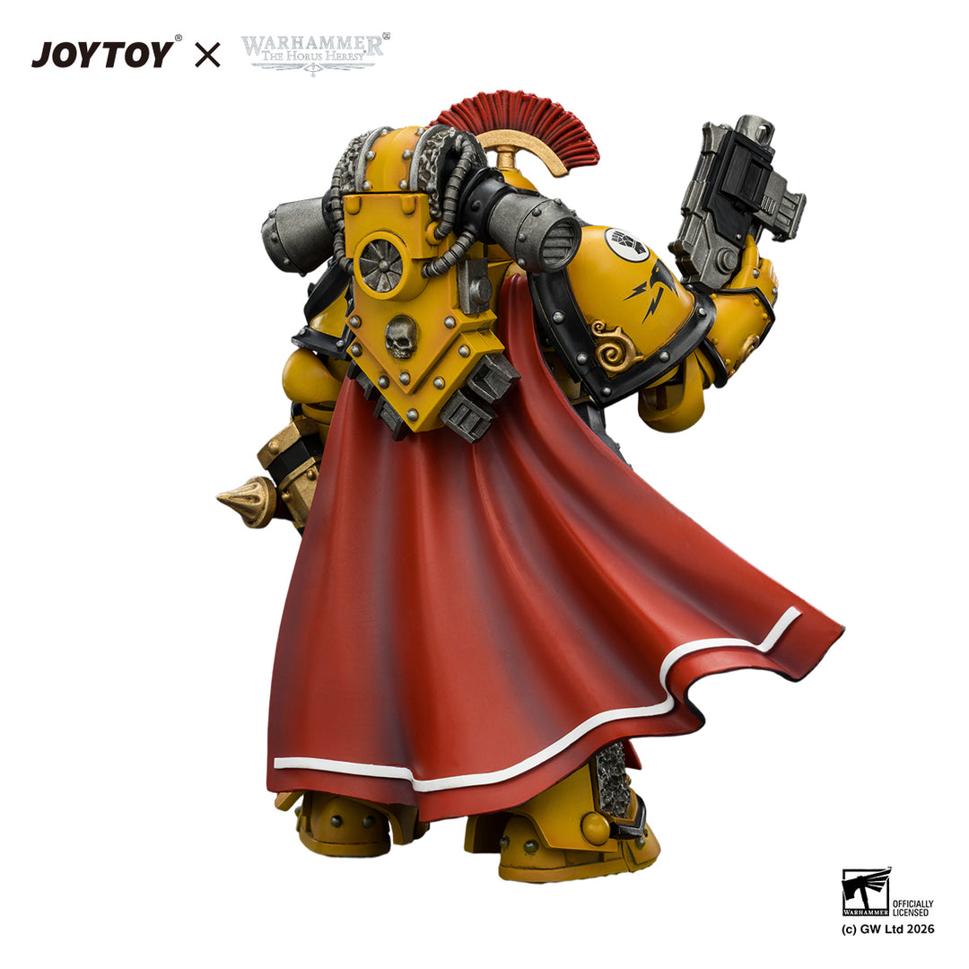 インペリアル・フィスト Mk IIIアーマー・プラエトル（パワーソード＆ボルターピストル装備） 1/18スケール