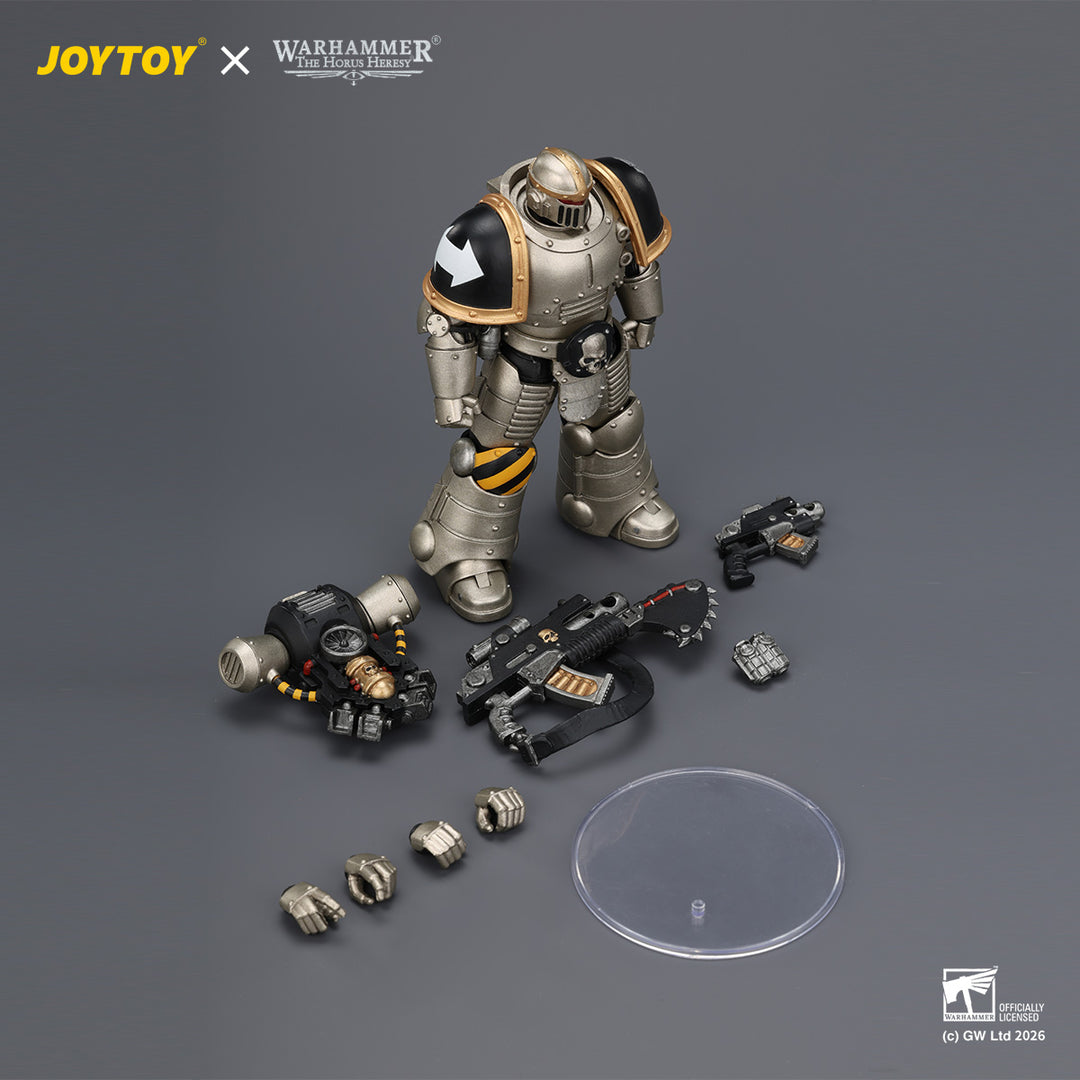 アイアン・ウォリアー MkIIタクティカル・レギオネアリ3（ボルター＆ボルターピストル装備） 1/18スケール