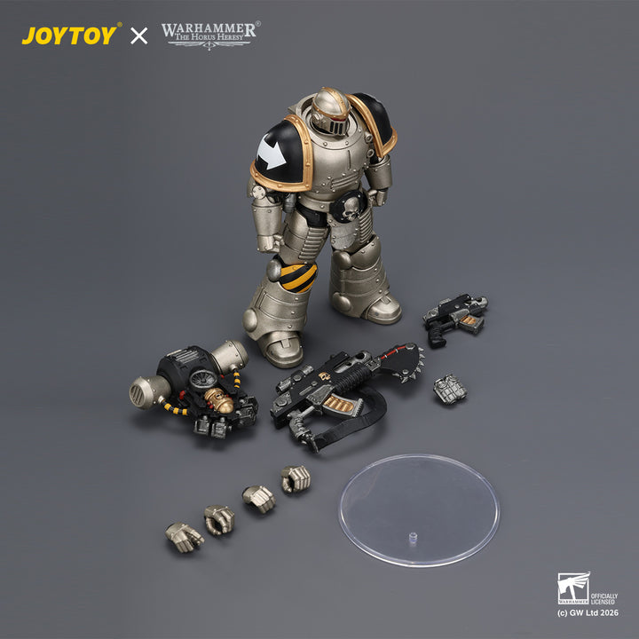 アイアン・ウォリアー MkIIタクティカル・レギオネアリ3（ボルター＆ボルターピストル装備） 1/18スケール