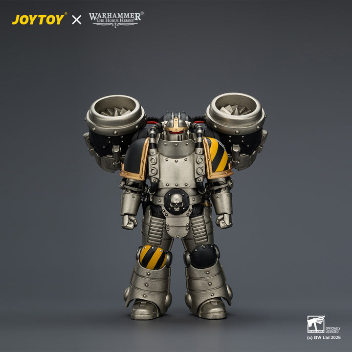 アイアン・ウォリアー MkIIアサルト・サージェント（ディスインテグレーターピストル・パワーモール・コンバットシールド装備） 1/18スケール