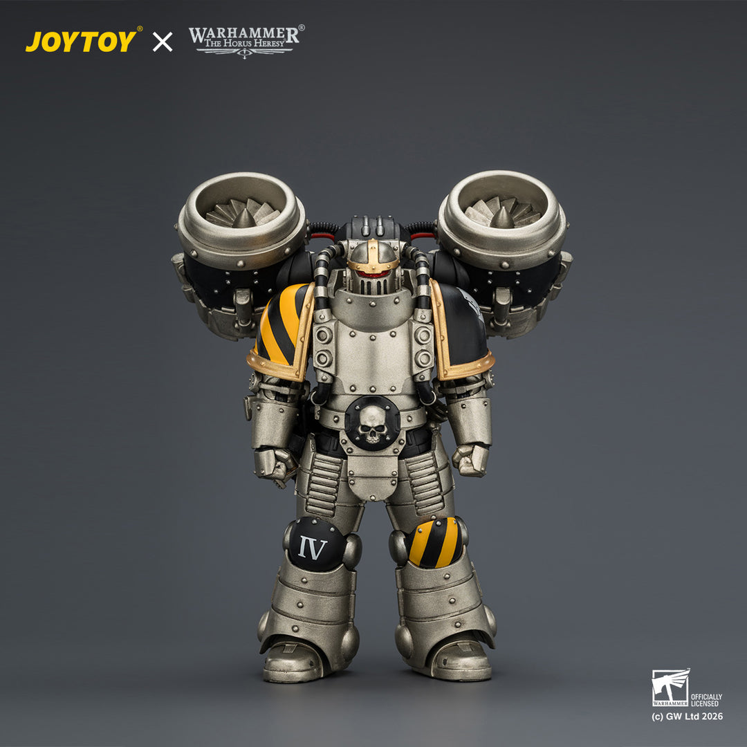 アイアン・ウォリアー MkIIアサルト・レギオネアリ2（ボルターピストル＆ヘビーチェーンアクス装備） 1/18スケール