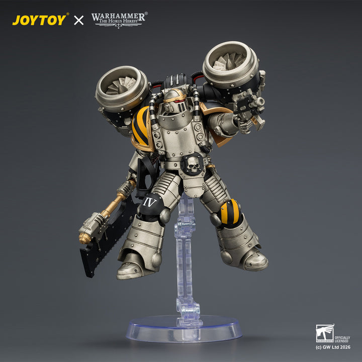 アイアン・ウォリアー MkIIアサルト・レギオネアリ2（ボルターピストル＆ヘビーチェーンアクス装備） 1/18スケール