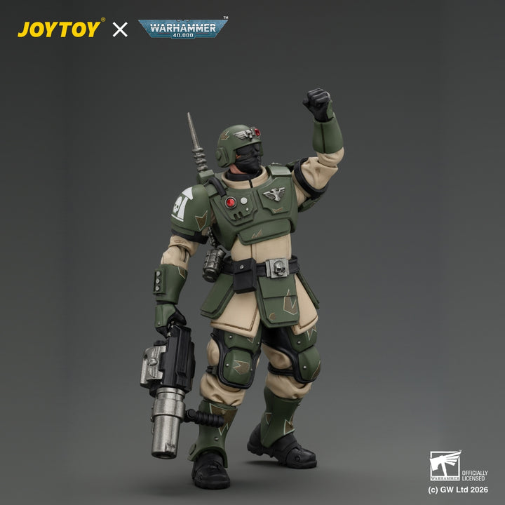 アストラ・ミリタルム カサーキン 5 グレネードランチャー装備