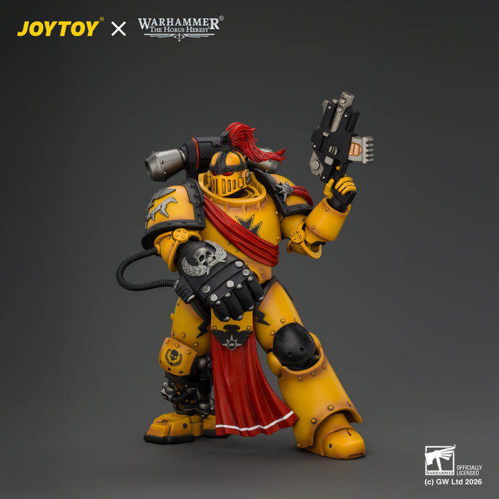 インペリアル・フィスト ヘラルド・コンスル 戦旗＆ボルトピストル装備 1/18スケール