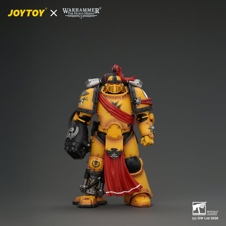 インペリアル・フィスト ヘラルド・コンスル 戦旗＆ボルトピストル装備 1/18スケール
