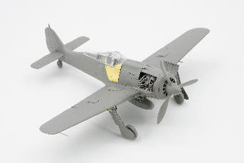 1/35 フォッケウルフ Fw190 A-8 4in1 (R2/R6/R7/R8)