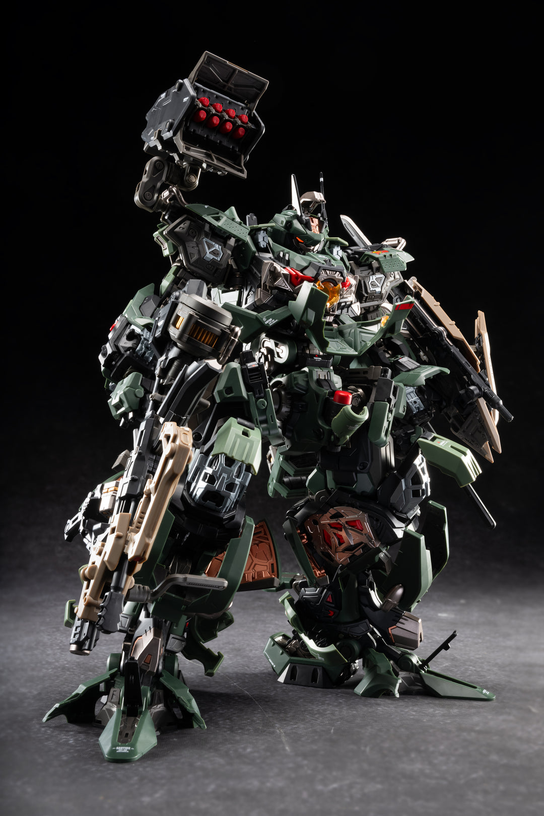 MNP-CR02A 忠勇級 高可動プラモデル  六五式・戟虎II型・突撃型