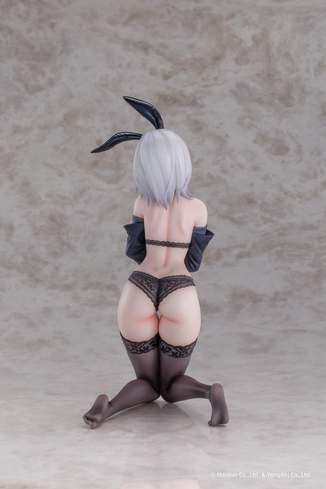 デュイスブルク 恥じらいの忍耐特訓 Ver. 完成品フィギュア 1/6スケール