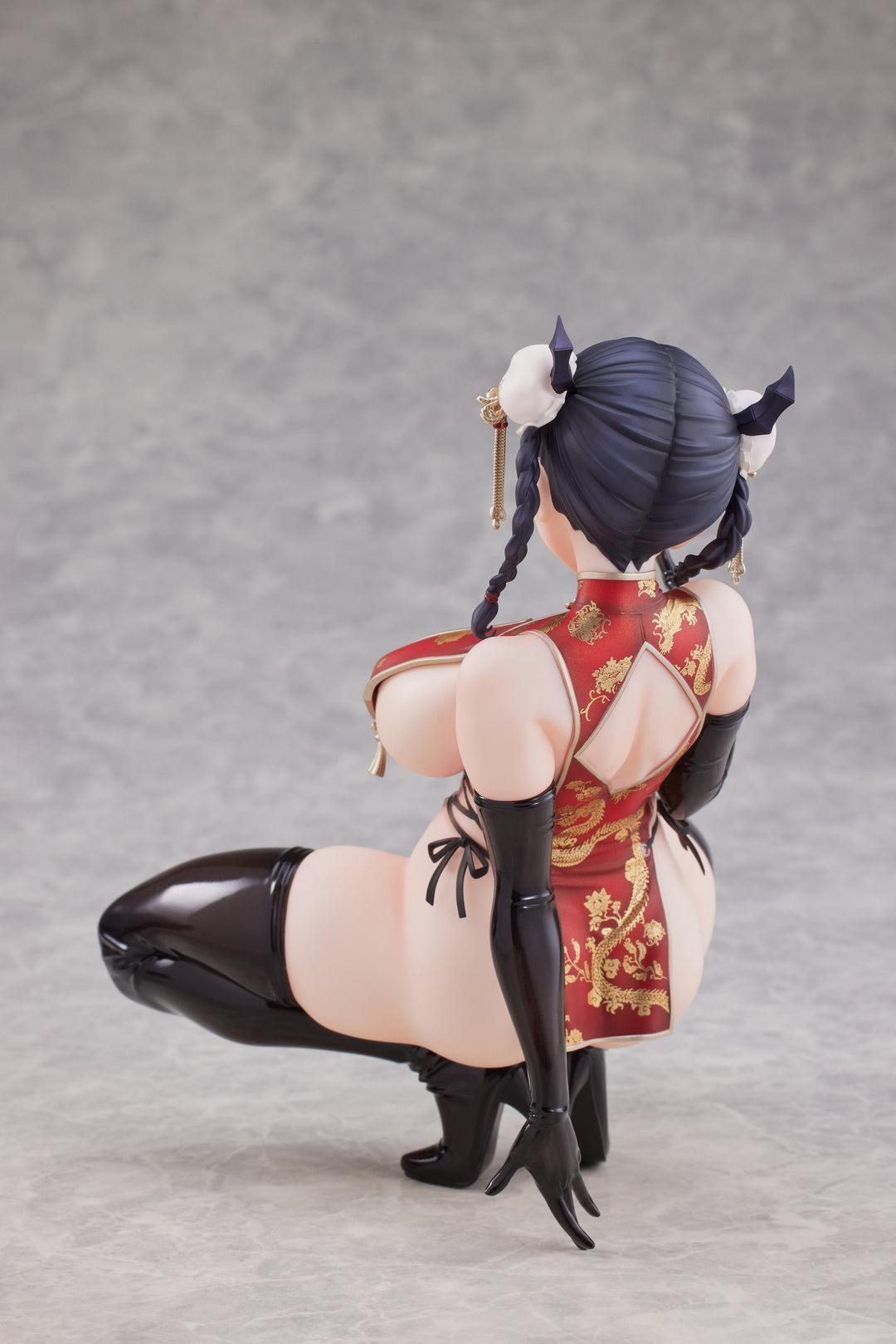 辰チャイナドレス姿の姉の友達 Illustrated by 加瀬大輝 1/6スケール