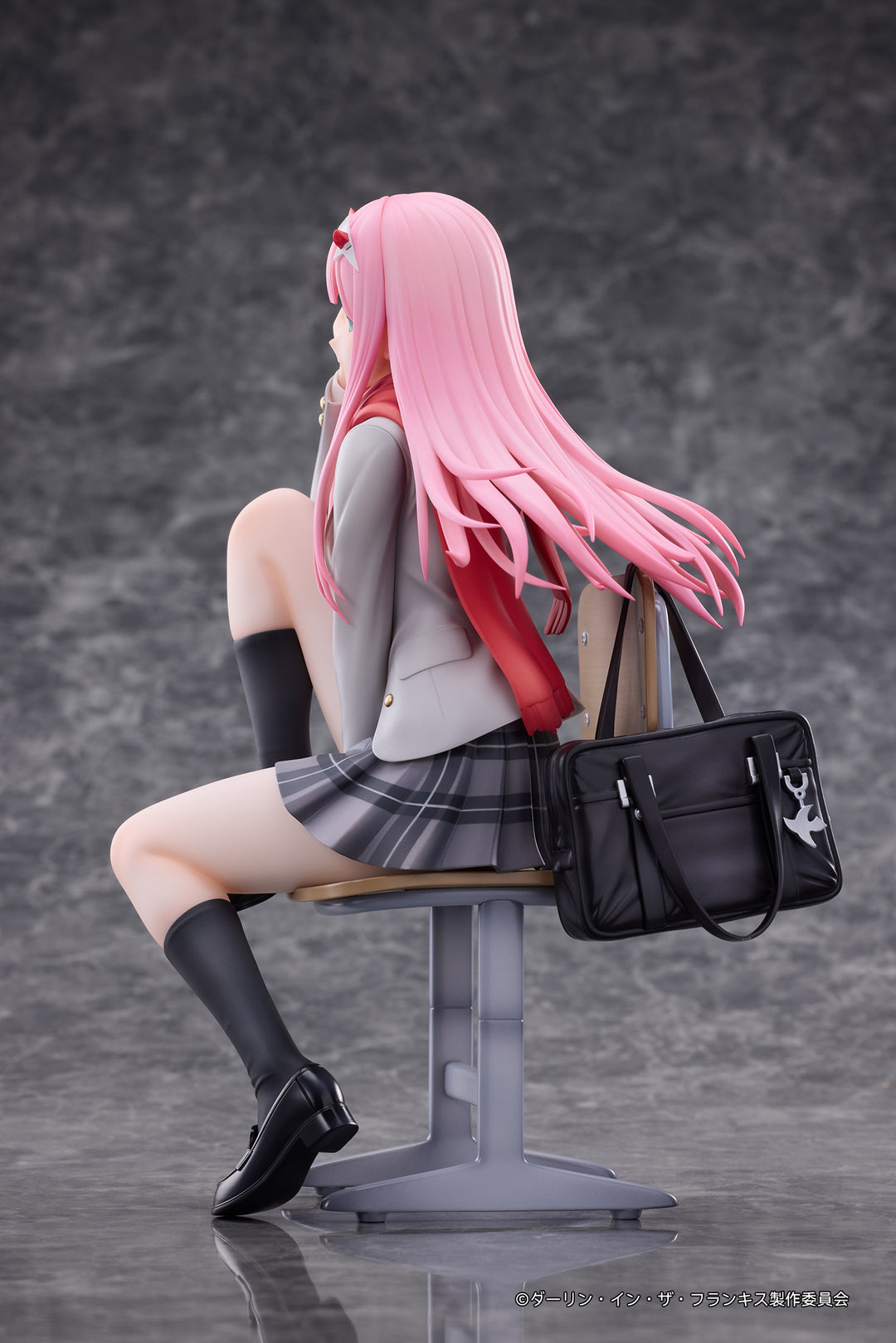 ゼロツー 完成品フィギュア 1/6スケール