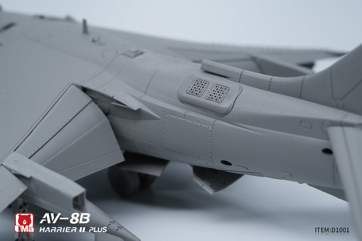 1/48 アメリカ AV-8B ハリアー II PLUS 攻撃機