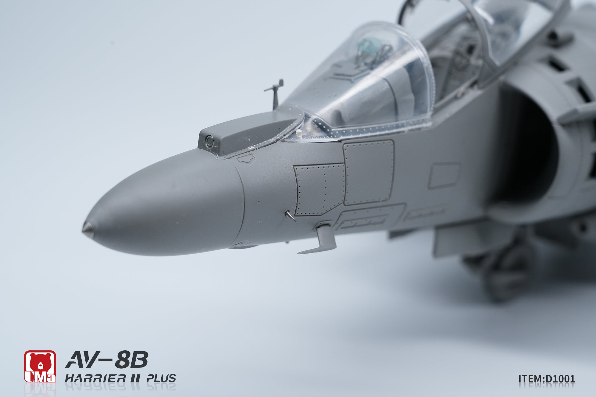 1/48 アメリカ AV-8B ハリアー II PLUS 攻撃機 – SOOTANG HOBBY