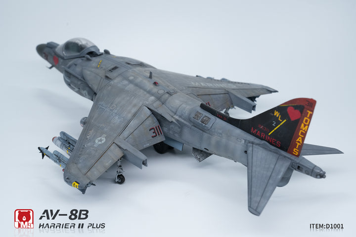 1/48 アメリカ AV-8B ハリアー II PLUS 攻撃機