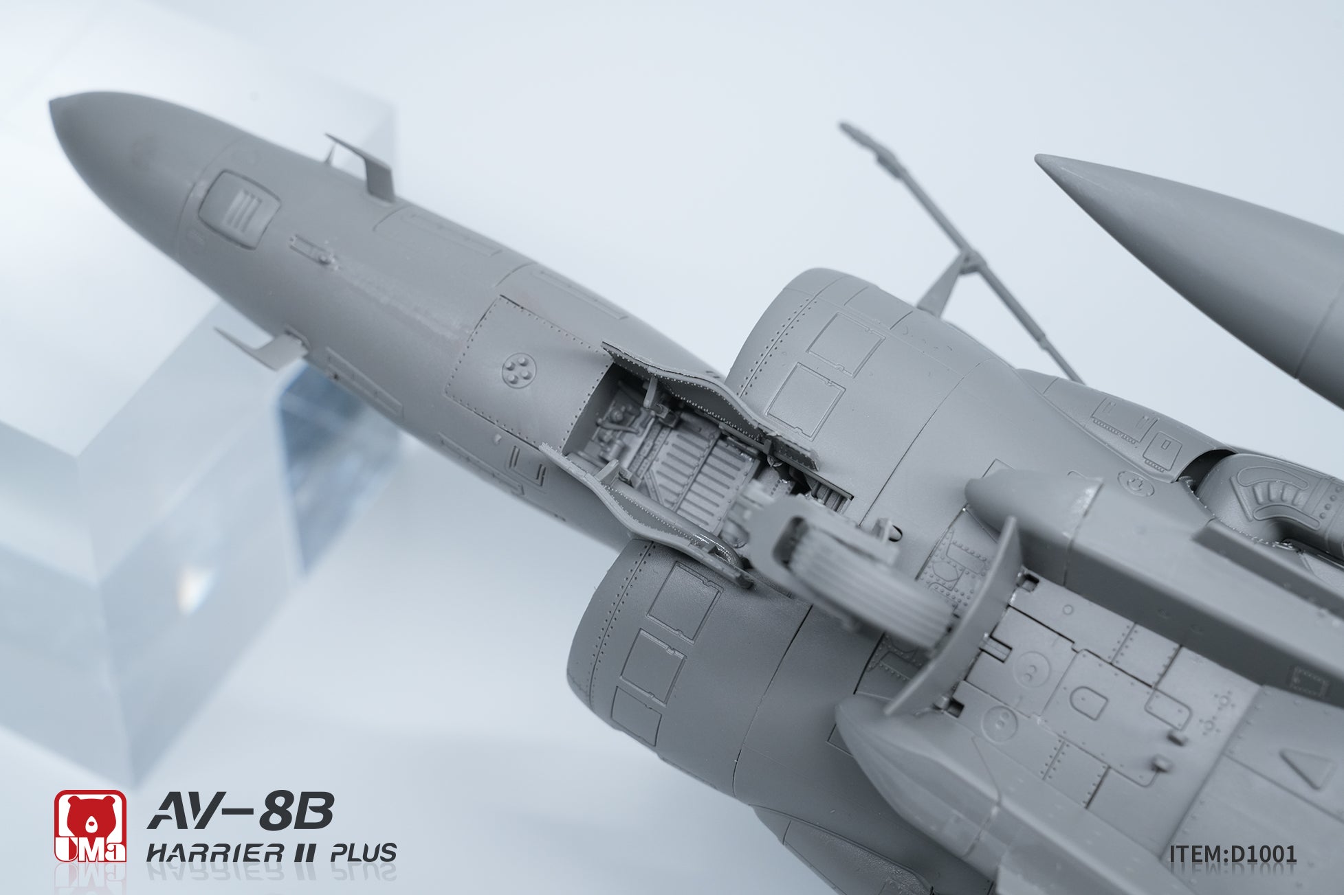 英海軍 戦闘機 ハリアー Harrier タグ キーホルダー 攻撃機 文字入り hqdefault.jpg