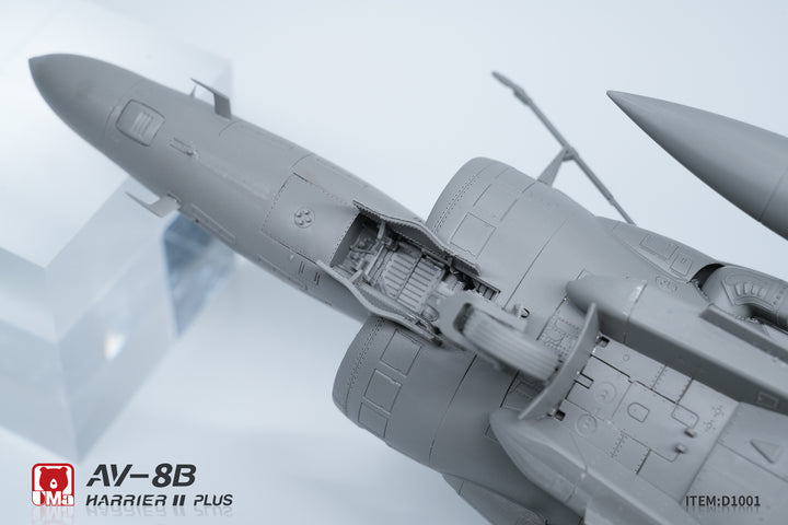 1/48 アメリカ AV-8B ハリアー II PLUS 攻撃機