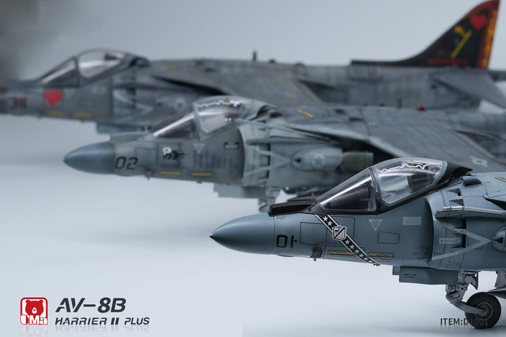 1/48 アメリカ AV-8B ハリアー II PLUS 攻撃機