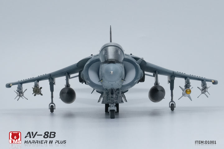 1/48 アメリカ AV-8B ハリアー II PLUS 攻撃機