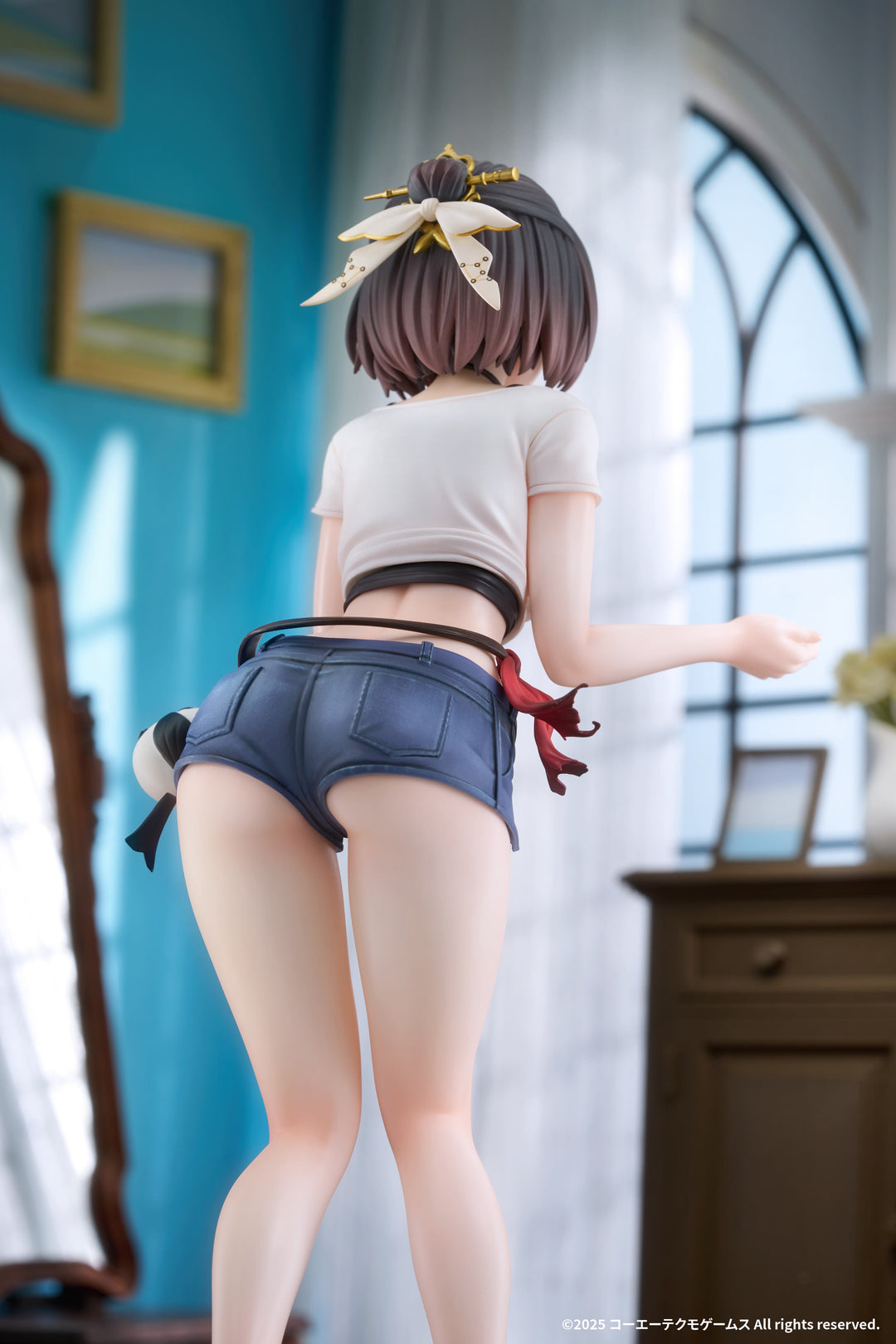 ユミア・リースフェルト 鏡越しのひと目 完成品フィギュア 1/7スケール