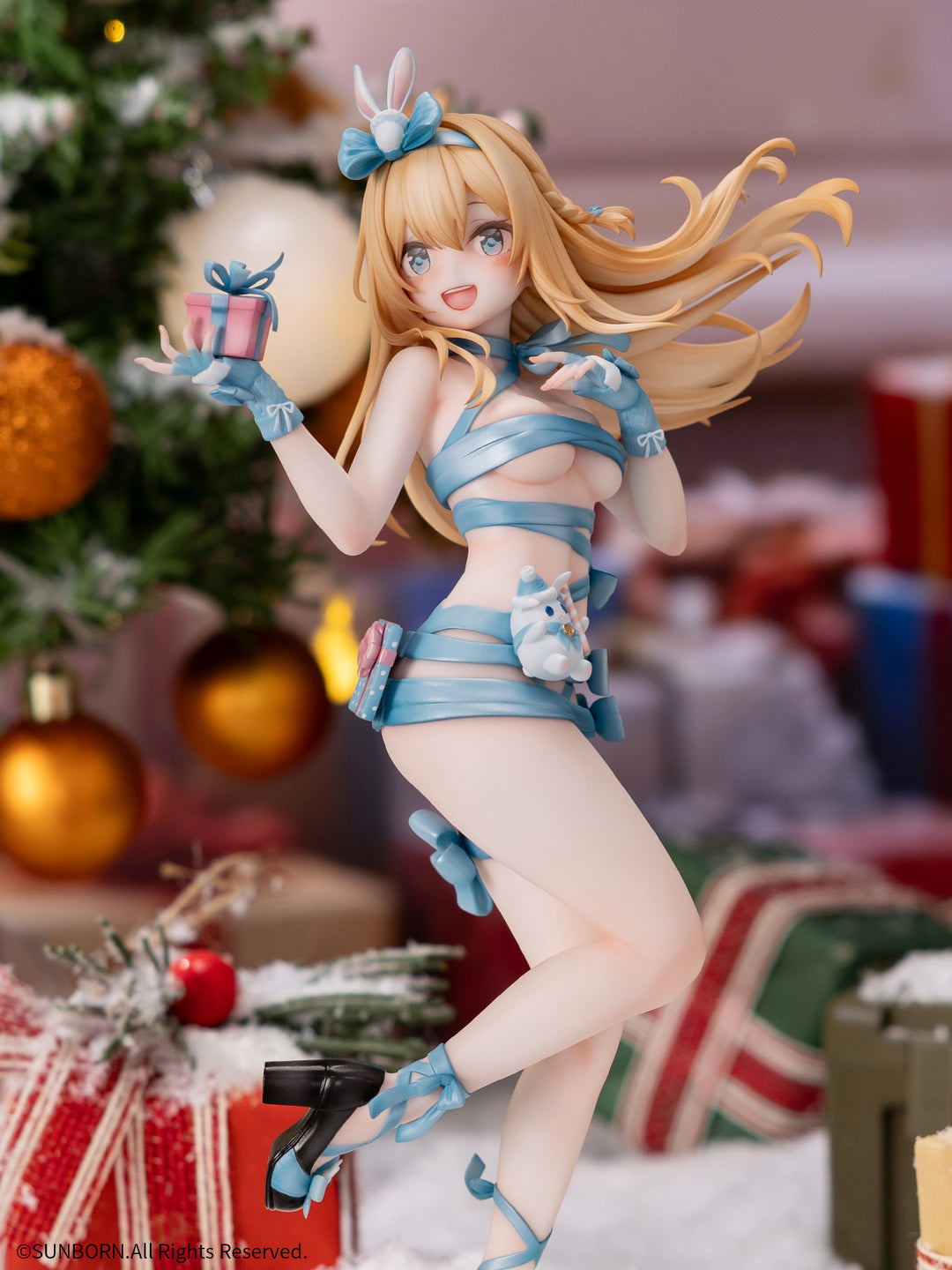 スオミ 雪兎の贈り物ver. 完成品フィギュア 1/6スケール