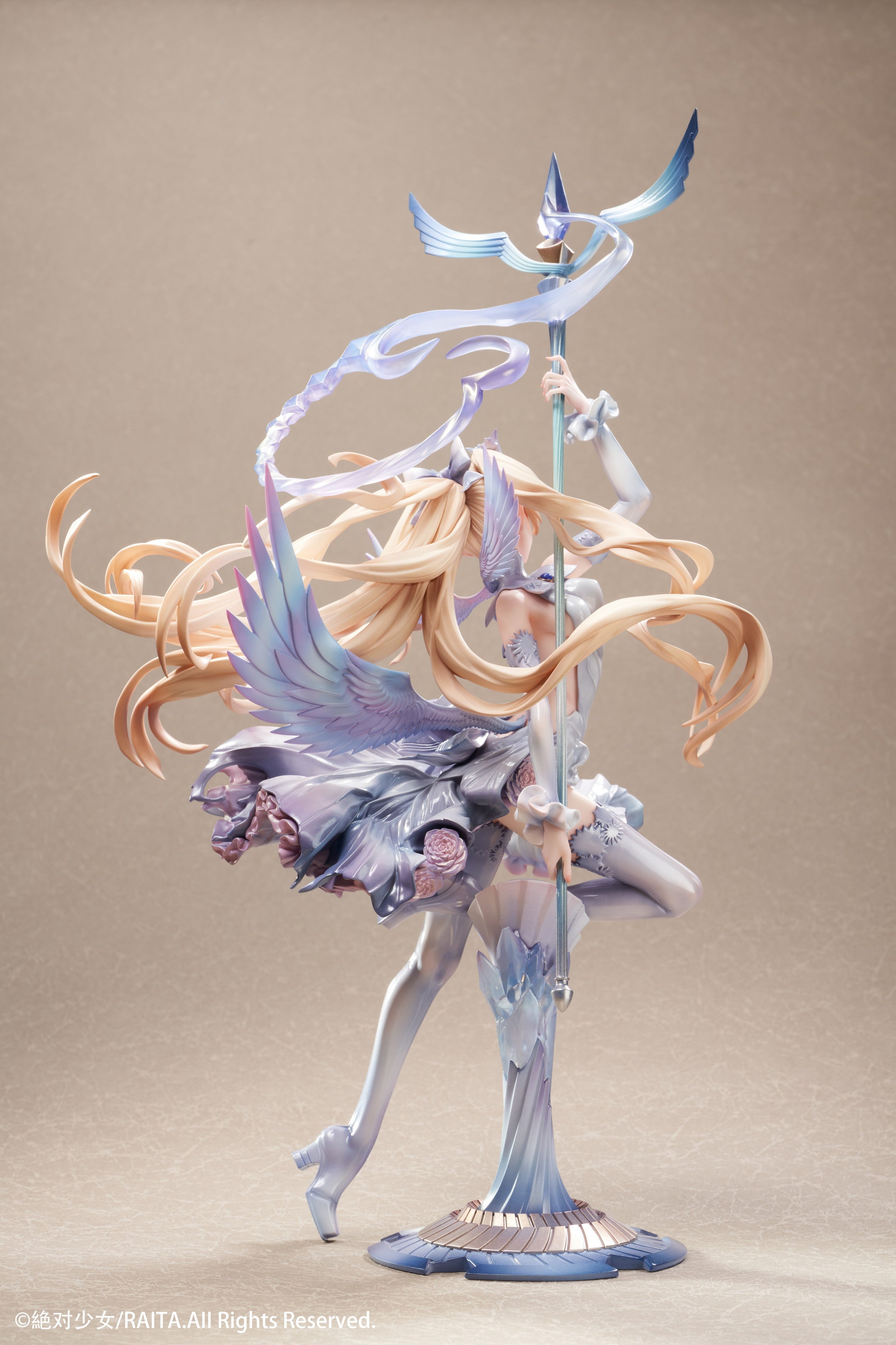 絶対純白魔法少女 佐々木琴音 完成品フィギュア 1/7スケール – SOOTANG