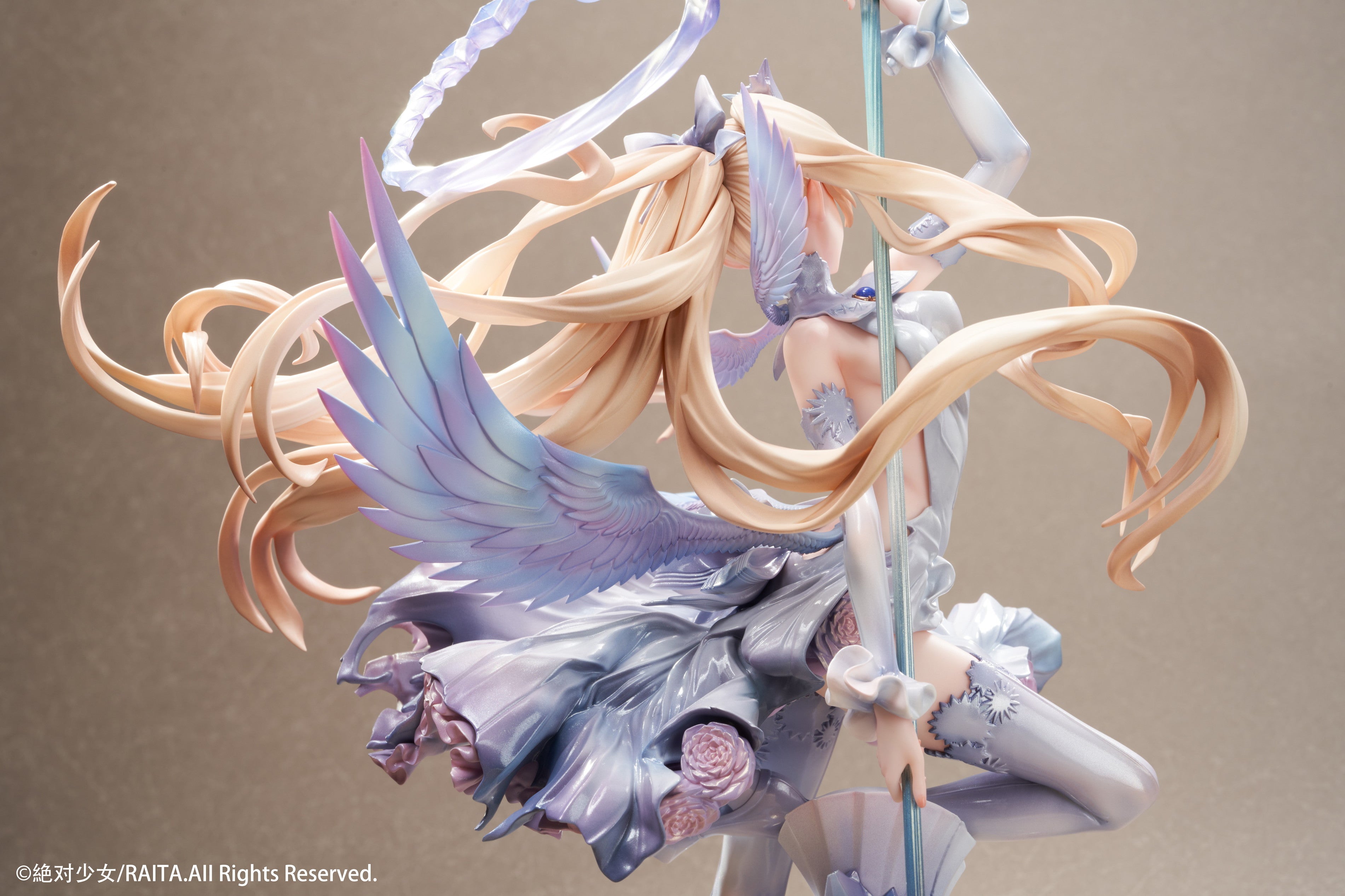 絶対純白魔法少女 佐々木琴音 完成品フィギュア 1/7スケール – SOOTANG